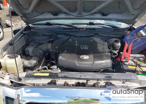 2006 Toyota Tacoma Base V6 z USA, uszkodzony, nr VIN 5TELU42N56Z234046